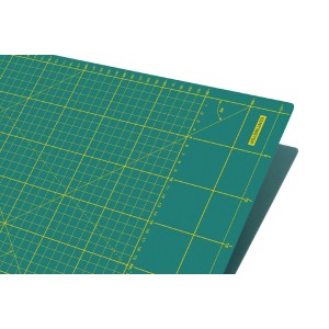 Olfa® foldable cuttingmat FCM-32 x 45 cm (A2)